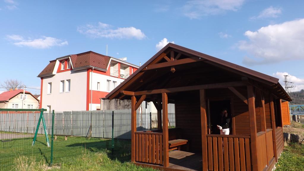 Guest House Penzion Fortuna Tvrdosin Exterior photo