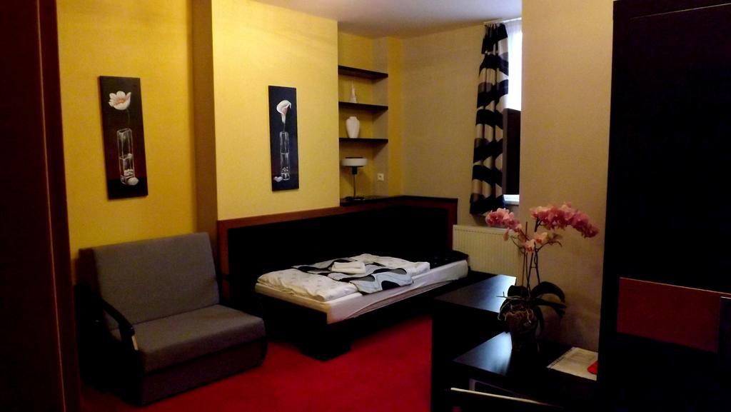 Guest House Penzion Fortuna Tvrdosin Room photo