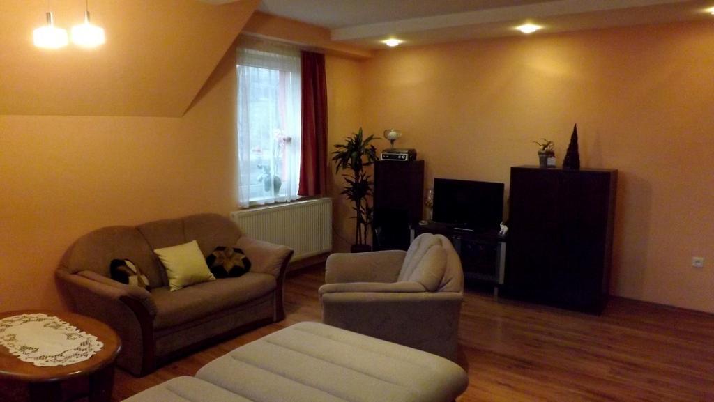 Guest House Penzion Fortuna Tvrdosin Room photo